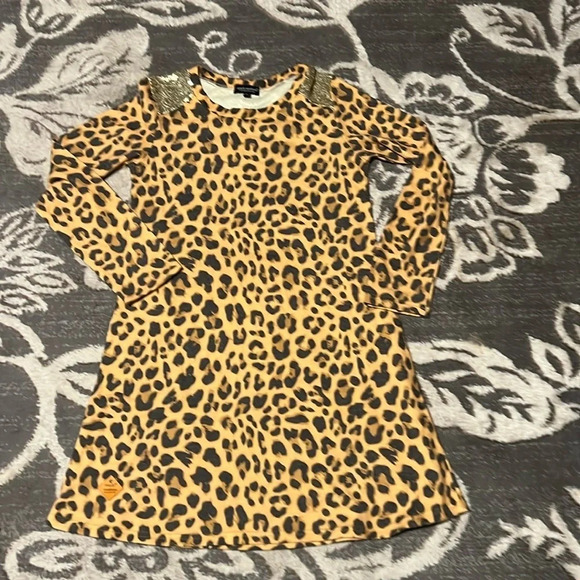 Simply southern dress cheetah print. Sequins at neck and shoulders.  Soft - Picture 1 of 5